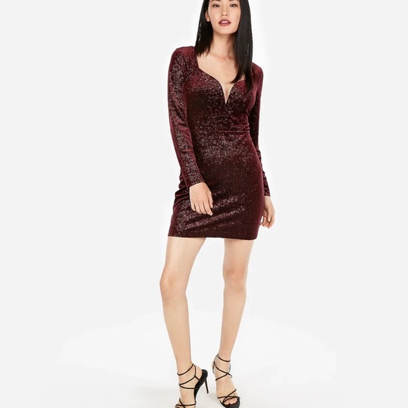 NWT Express Velvet Sweetheart V-Wire Sheath Dress, Size XS - Picture 3 of 13